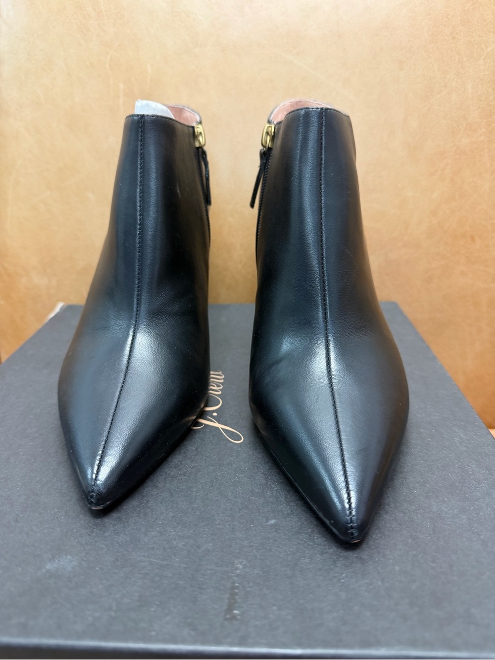 j.crew‎ Low-cut leather ankle booties size 8.5
